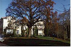 Le chateau d'Arcangues sur le golf dans le pays basque france